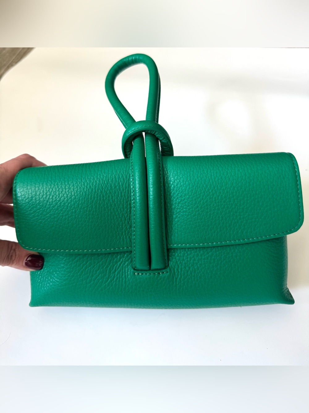 NWOT M.Gemi Francesca Emerald Green Leather Convertible Clutch handmade in Italy